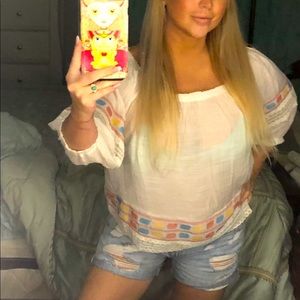 BOHO/ White Cotton Blouse w/ quality embroidery. M